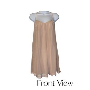 Abercrombie Summer Blush dress. Size Medium. New with tags.